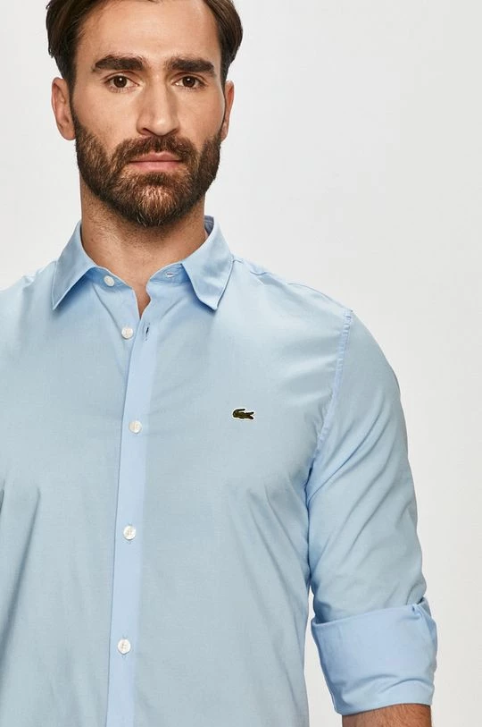 Ανδρικά Πουκάμισα Lacoste - Βαμβακερό πουκάμισο ανοιχτό μπλε 1 Ανδρικά Πουκάμισα Lacoste - Βαμβακερό πουκάμισο ανοιχτό μπλε